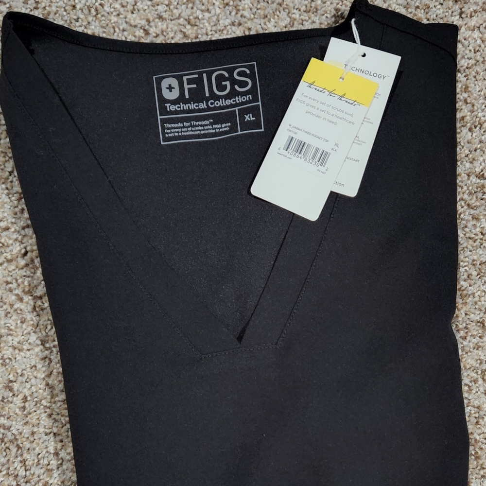 Figs black XL casma top